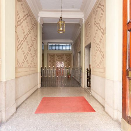 Moscova Cosy Apartment ميلان المظهر الخارجي الصورة